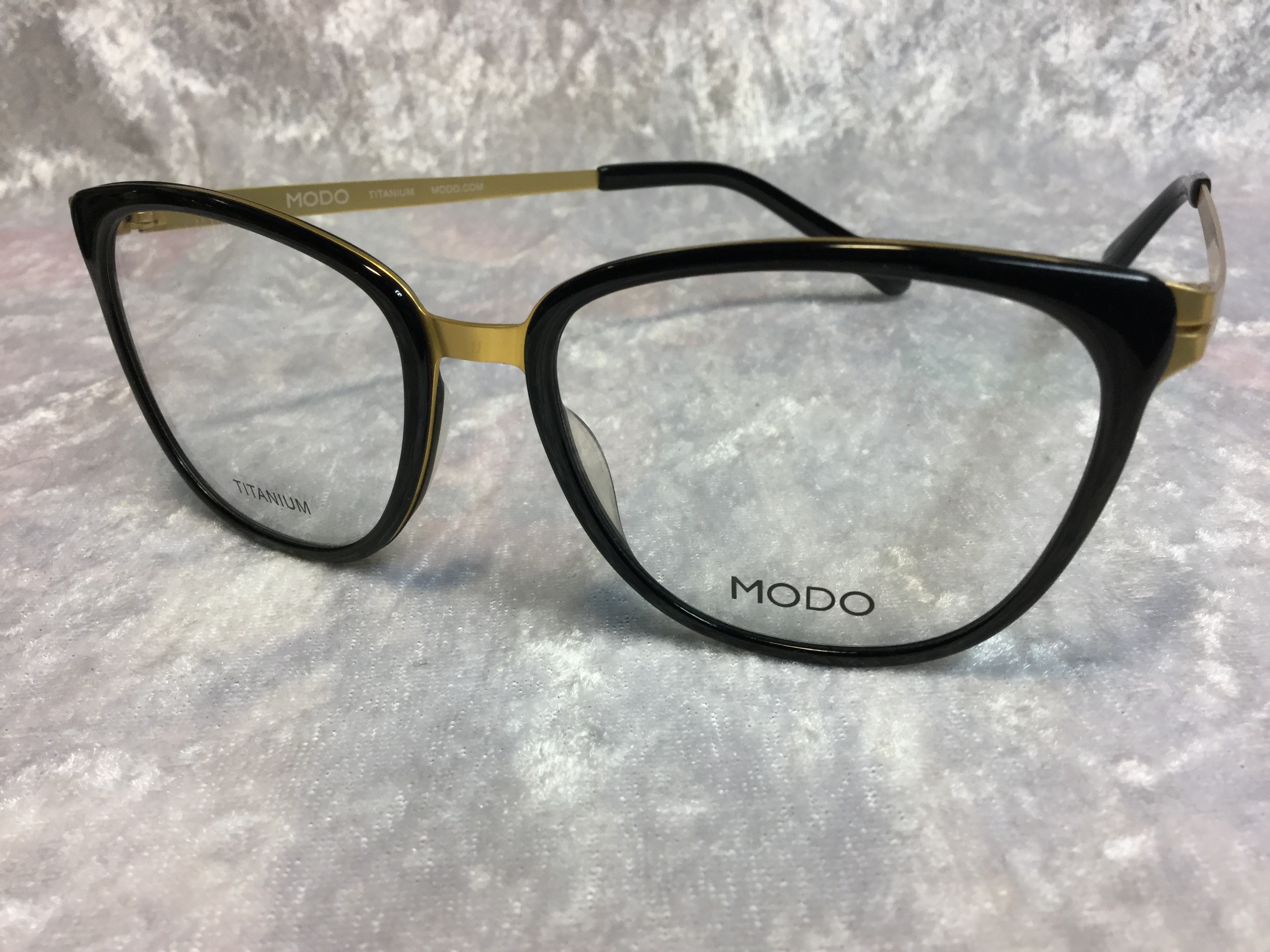 Modo 4501 col. BLKGD 50/18