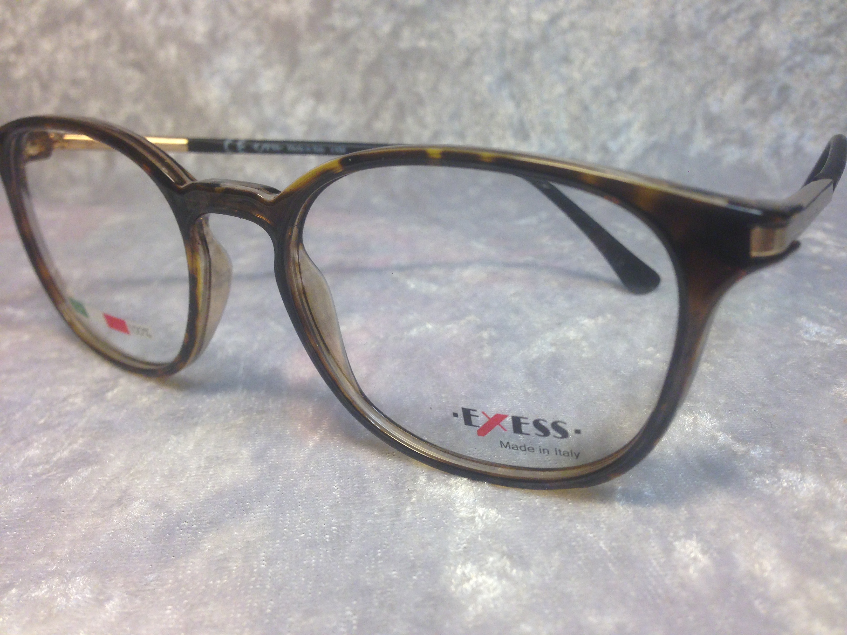 Exess - 482 col. A642 51/18